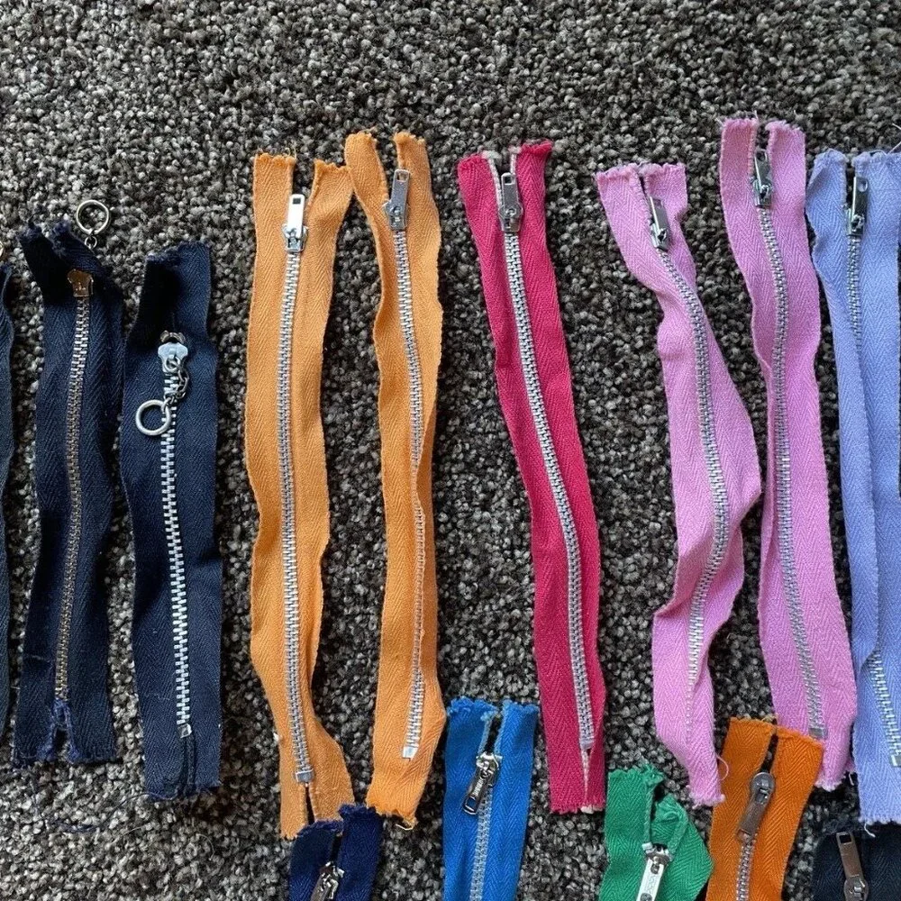 VINTAGE Metal Zippers Multi Colors & Sizes SEWING LOT OF 25 Unused